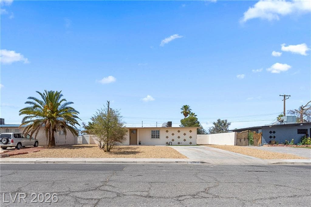 1612 Palora Avenue MLS photo 27